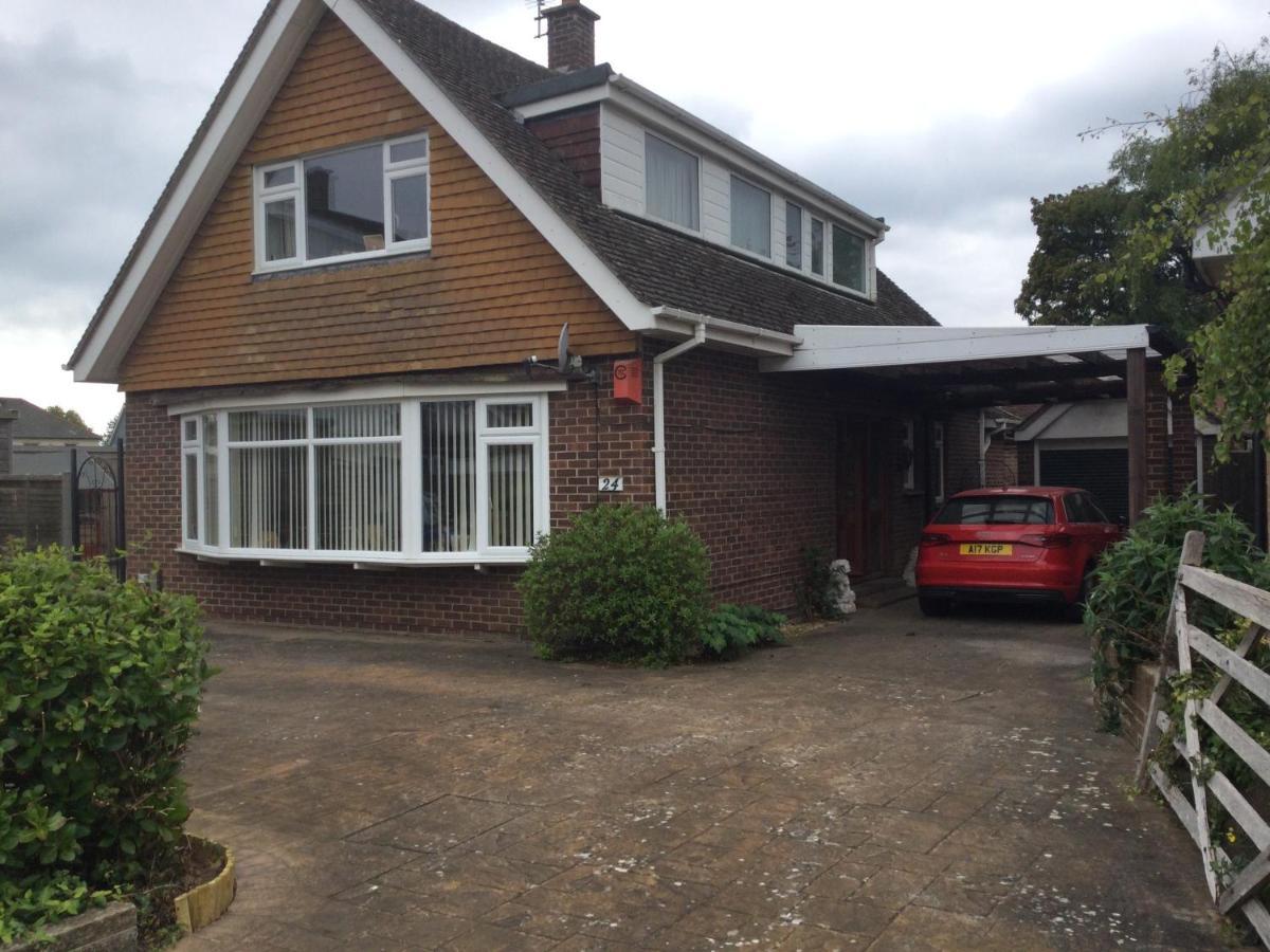 Comfort House Havant Exterior photo
